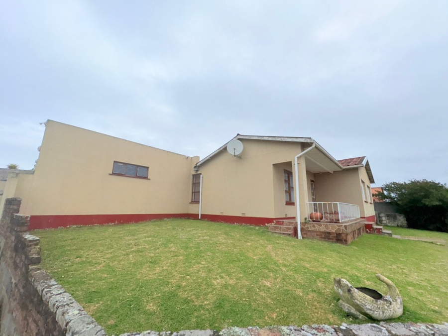 4 Bedroom Property for Sale in Rosemount Eastern Cape
